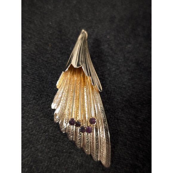 Vintage Sarah Coventry Purple Rhinestone Gold Tone Flower Spray Brooch Gold Tone - Picture 4 of 11